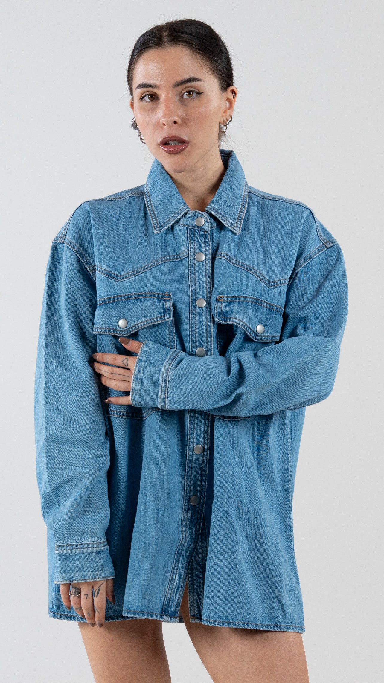 Camicia over Denim - Alma Shop